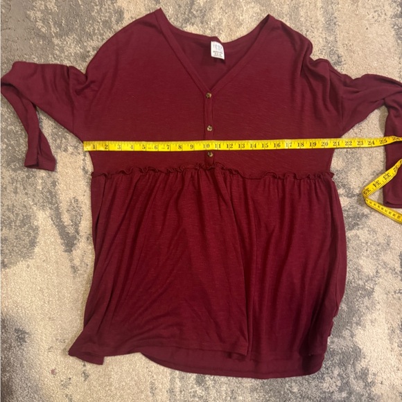 Women's Burgundy Time and Tru Maternity V-Neck Top - Picture 5 of 6